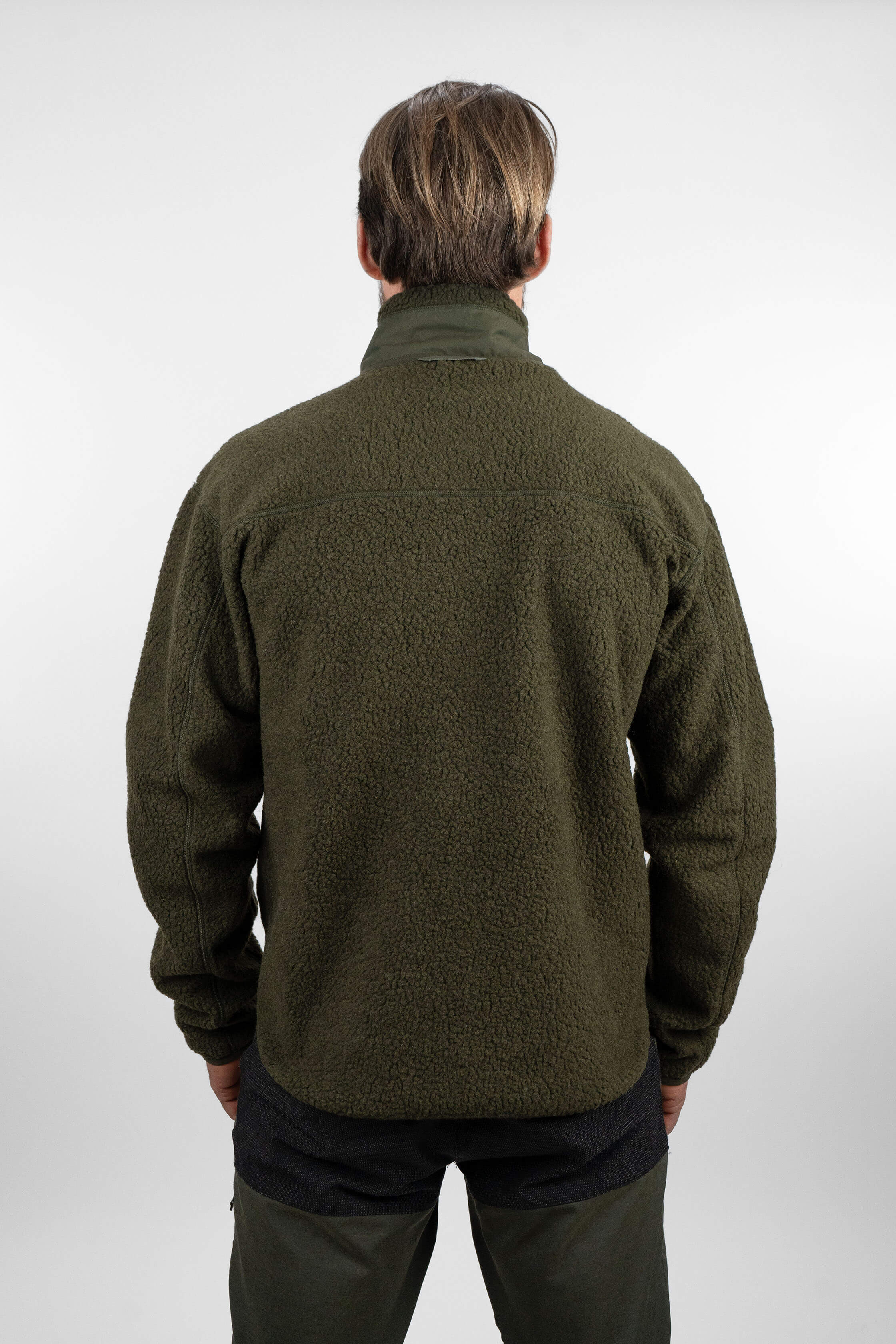 Men's green pile fleece jacket - back view of the Arctic Legacy Kima Explorer Pile Jacket#color_dark-army-green