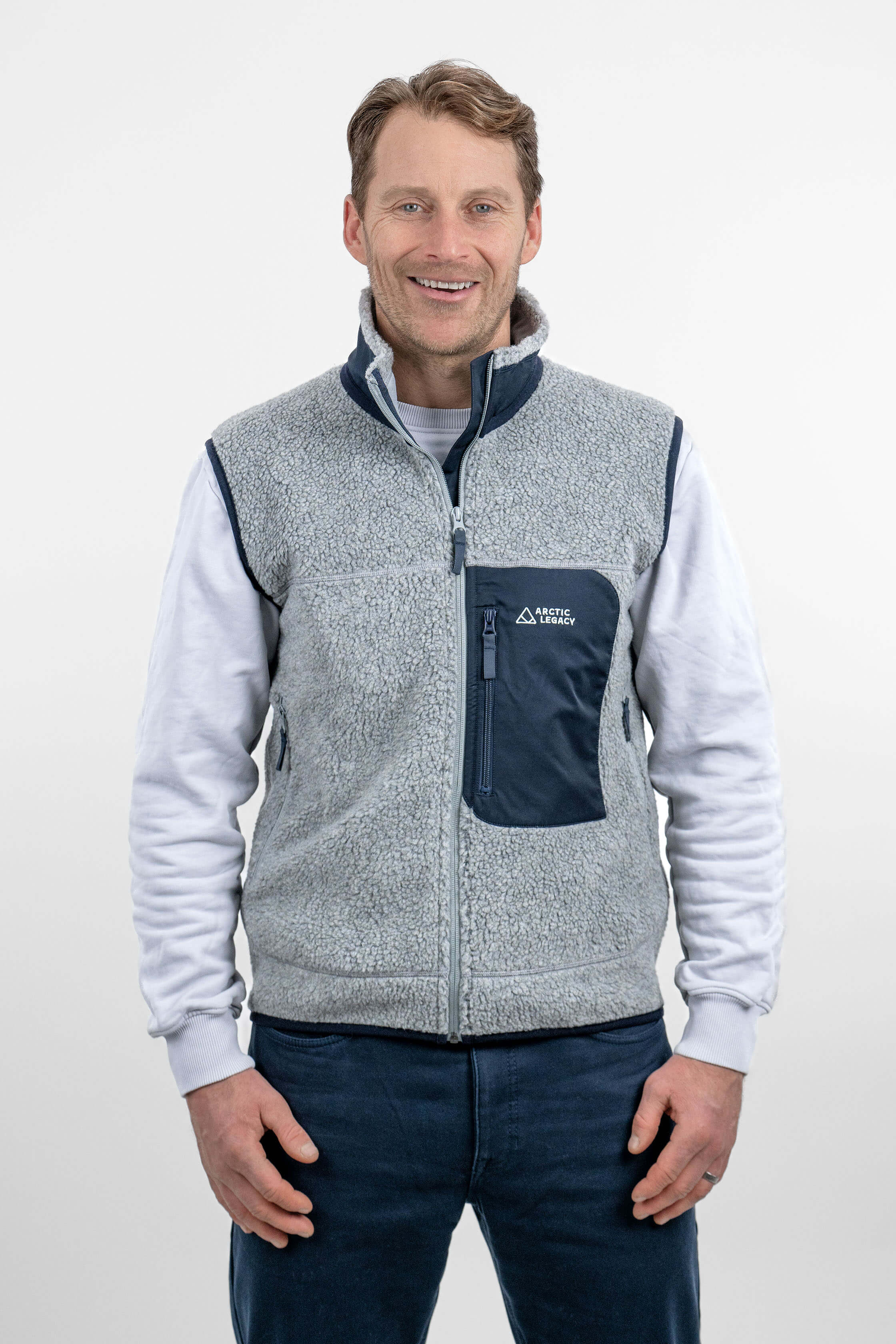 Men's grey pile fleece vest - front view of the Arctic Legacy Kima Explorer Pile Vest#color_silver-ash