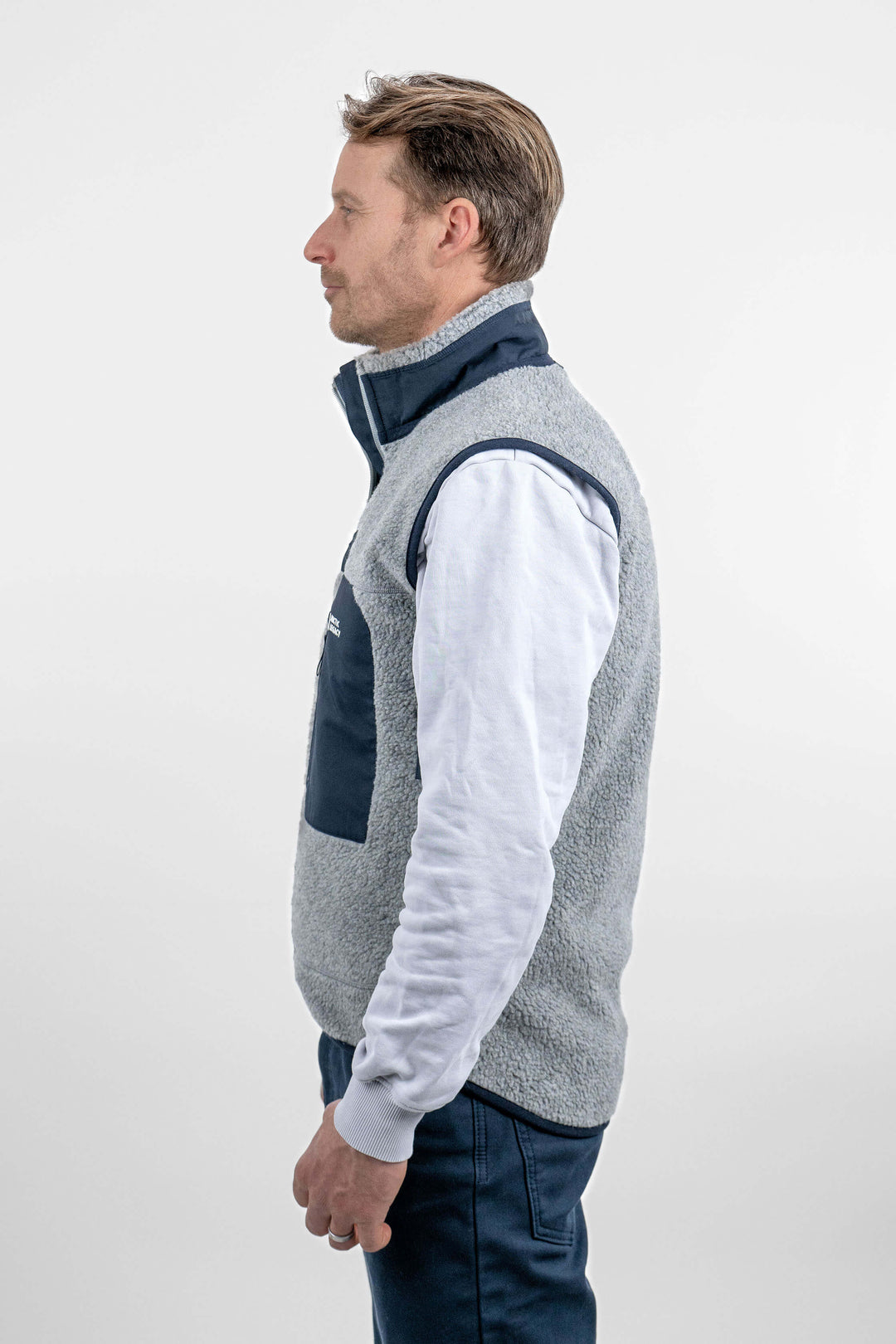 Men's grey pile fleece vest - side view of the Arctic Legacy Kima Explorer Pile Vest#color_silver-ash